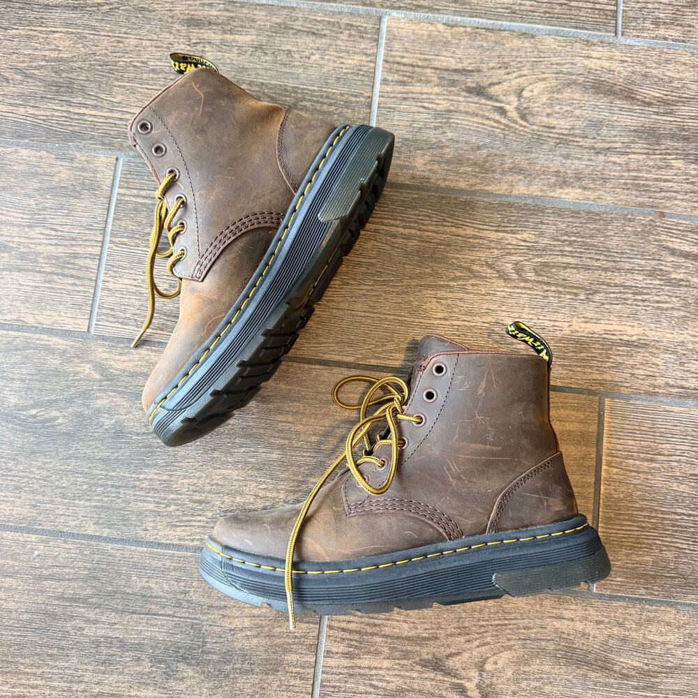 Dr Martens Crewson Crazy Horse Leather Casual Chukka Boots 7